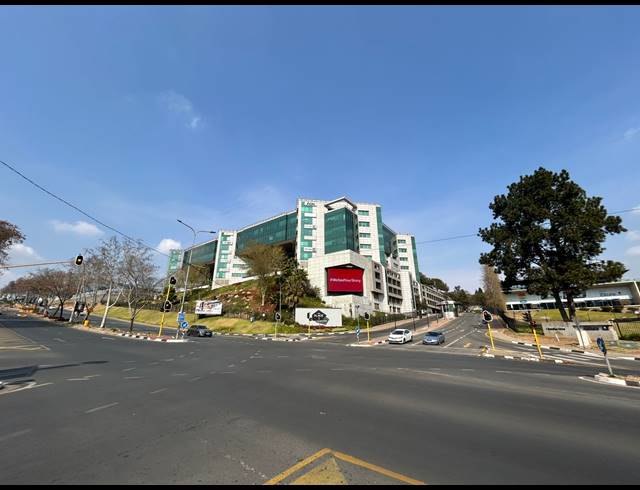 431M² OFFICE TO LET IN SANDTON CENTRAL